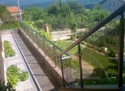 Комбинирани парапети за стълби