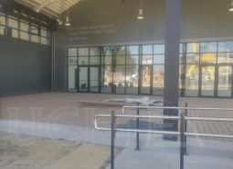 Специализирани парапети към инвалидна рампа