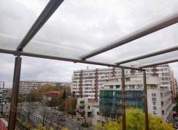 Поликарбонатни козирки и навеси