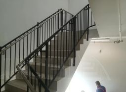 метални парапети