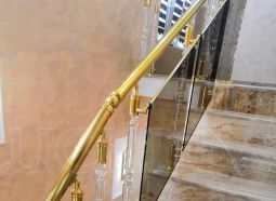 Комбинирани парапети за стълби