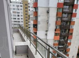 върху борд